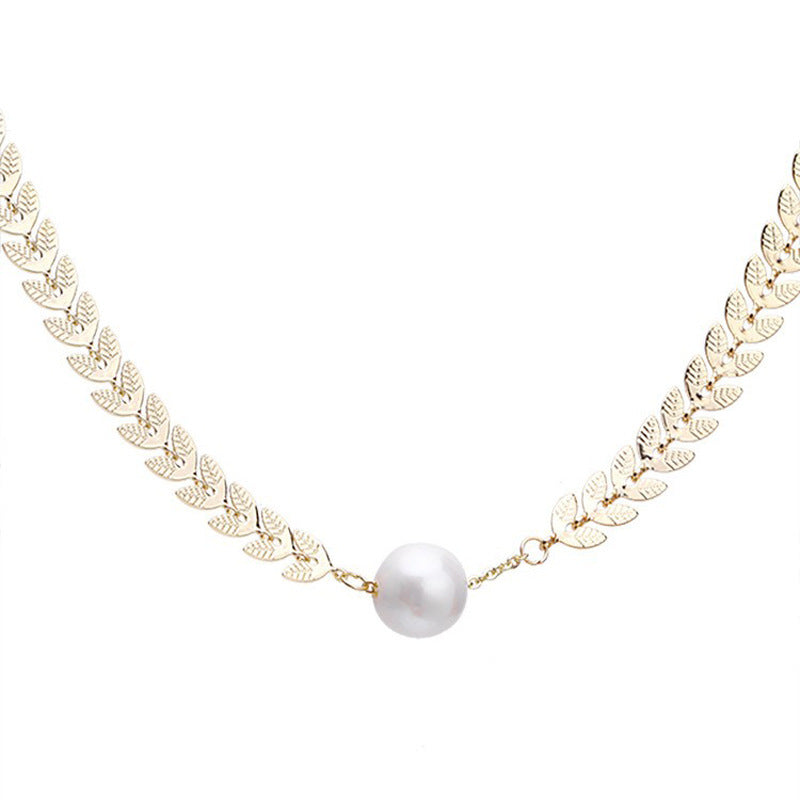 Gold Pearl Clavicle Necklace